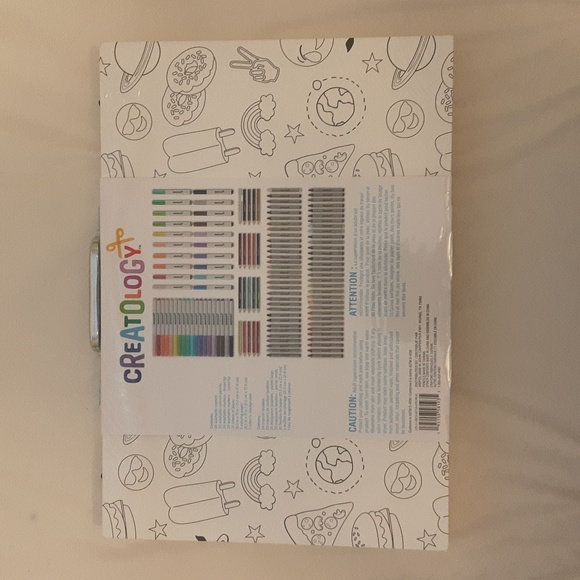 COPY - CREATOLOGY - deluxe coloring studio - Picture 2 of 4